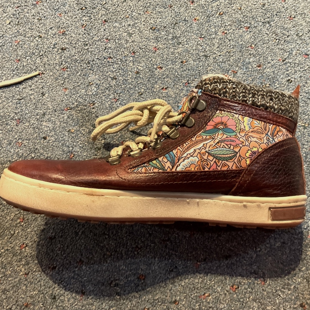 INKKAS SIZE 8